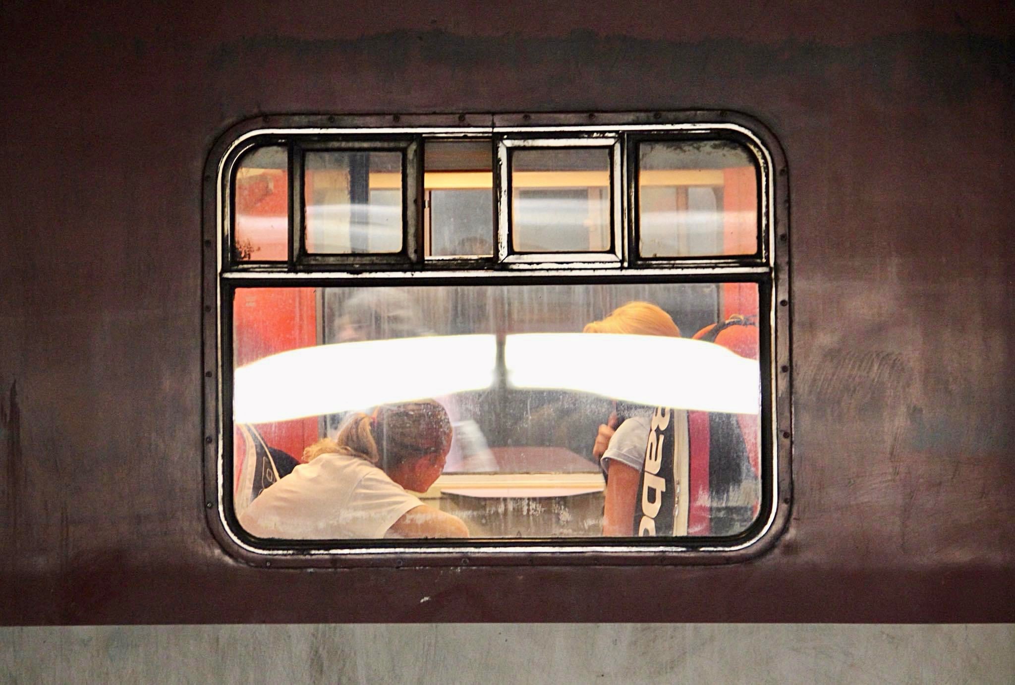 Gert de Goede writer artist cartoonist illustrator Uden Maashorst Netherlands Holland famous old train window art Belgium